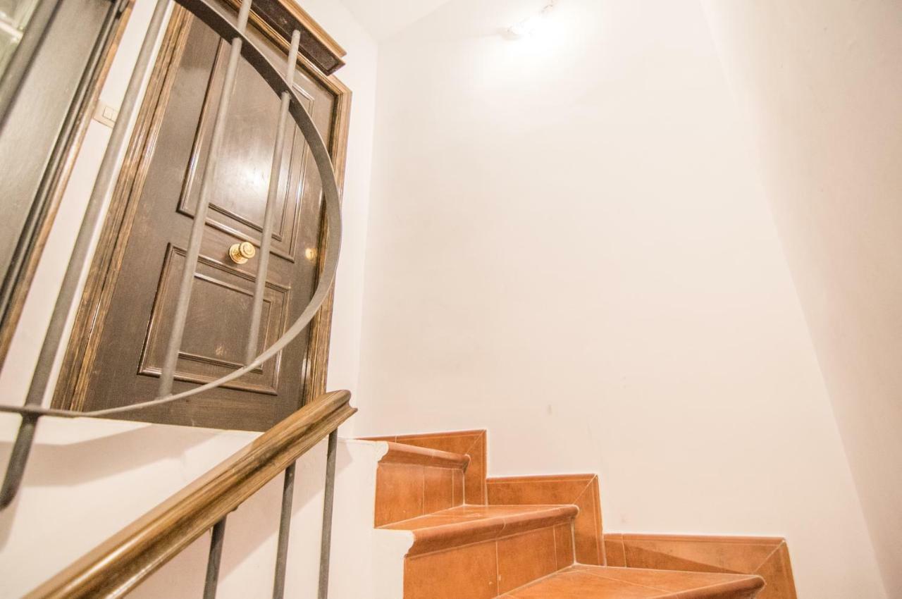 Tuguest Plaza Nueva Apartment Granada Dış mekan fotoğraf